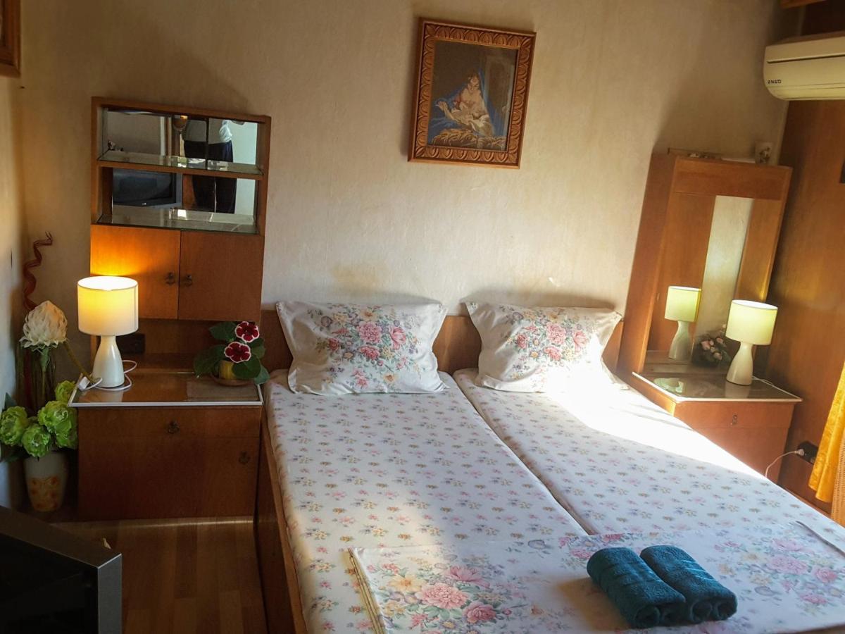 Diana Guesthouse Veliko Tarnovo Exterior foto