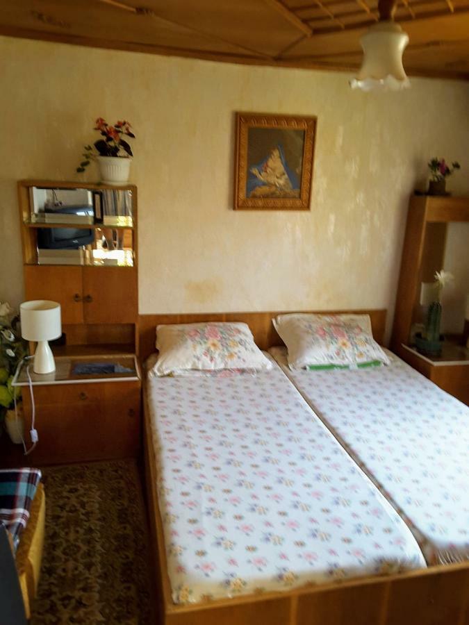 Diana Guesthouse Veliko Tarnovo Exterior foto
